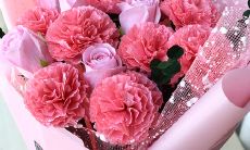 母亲节经典祝福语和感恩话语：感谢妈妈无私的爱和无尽的牺牲！