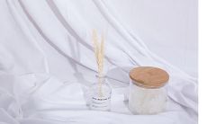 非常可爱的女生分享了让人捧腹大笑的沙雕短语和生动活泼的说说，带给你无尽欢乐！