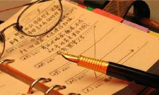 版:对不读好书而感到懊悔的句子,反思教育对未来发展的关键性