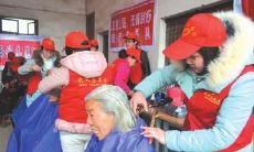 千万份爱心涌动,暖暖人心的感人句子集锦