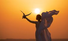 那些充满希望的话语，给我们带来的正能量和力量