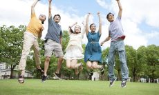 探究友情细水长流的动人文艺句子