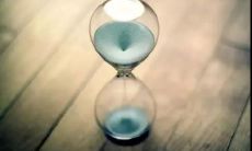 时光匆匆短暂，反思流逝岁月的句子能让你感触颇深！