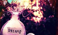 在短暂的人生中，我们匆匆行走，应以善意对待每一个生命瞬间