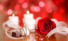 探索浪漫情侣之间的祝福语：简短、甜蜜、令人感动