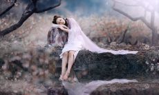 送给每位可爱的女生,愿你们每天都充满快乐、幸福和欢笑的话语