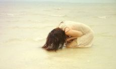 充分认识后悔作为一种消耗精神的情绪，如何应对避免负面影响？