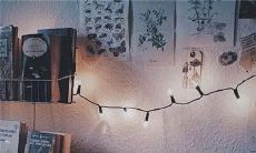 抒发心情极度悲苦和忧伤的短语