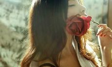 一个关于深度心灵启迪的略谈：探究灵魂，窥探宇宙，体验人生