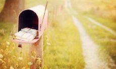 如果我一直想念着你的话,那么每一句话都仿佛是你在我心中的诉求和轻声叮咛