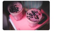 公开表白时所使用的浪漫言辞以宣告恋爱关系的短语或句子