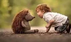 一组关于激发好奇心及探究精神的名言和格言，帮助您成为一个永远保持好奇心和渴望学习的人