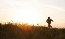 在冲动所带来的深深后悔中吐露内心的话语