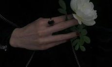 一些感人至深的爱情句子，让你深刻体悟到爱的微妙之美