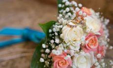 与爱情同等重要：美丽的友谊在明信片上流淌的唯美句子