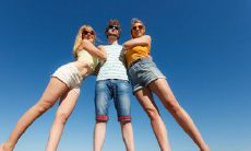 为什么我们应该更加重视友情，因为它是人类生活中必不可少的支撑，被忽视却又同样重要的情感？