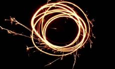 令人疼痛到心底的说说句子收集，感受深刻的心灵撕裂痛快表达！