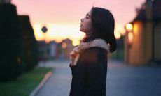 满载悲伤的句子，渗透心坎的绝望与沉痛