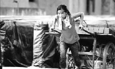 用苦涩言语表达内心感受的长句子：分享愁绪的痛楚，述说辛苦的句子，倾诉沉重心情