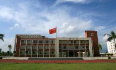 探寻校园的魅力：欢呼赞美学校的语句