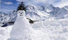 如何用唯美短句描述下雪,让你的朋友圈更加精彩?