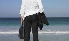 经历了中年的人都会有所感悟:生命的真谛、爱与亲情、自我价值和人生的意义