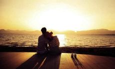 抒发爱情后悔之情的让人心痛的句子