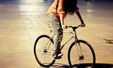 庆祝父亲节，致敬伟大的老爸：感恩父亲的无私付出，祝愿您节日快乐！