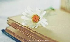 我非常后悔和遗憾打了小孩子，因为我意识到自己的行为造成了伤害并感到内心不安