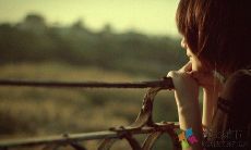 回顾2016年的悲伤经历:汇集最令人心酸的句子大全