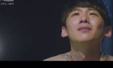 神秘自闭的青年所述的深情独白：迷恋却无法启齿的满腔柔情之词