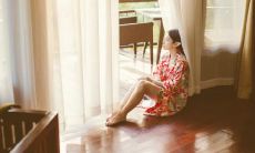 满怀伤感的告别：用心道别一段感情，表达深深的分手之痛！