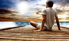 探索人生态度的智慧箴言和哲理思考:探寻人生意义、满足和快乐的路径