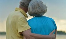 祝愿老年人在旅游游玩中度过开心愉悦的时光