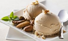 不懈的刻苦努力始终是我们追求成功道路上不可缺少的名言和警句