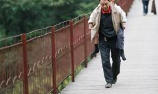 珍视和感恩我们身边亲人的重要性 —— 带你感受亲情的深沉意义