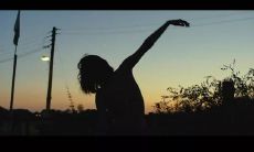 从爱情里汲取幸福：让你每天充满力量的美丽爱情句子