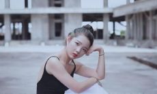 等待你到心碎的句子：我痴痴地候着你，我的心终将粉碎