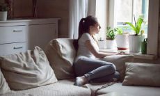 痛苦的分手后,你可以选择发出这些49句失恋放弃绝望的句子以表达内心的痛苦和失落