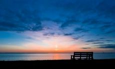 深情古风,温暖亲情:感人至深的唯美古风亲情句子