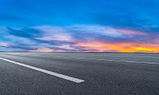 如何通过短信问候，建立更长久的珠宝顾客关系？