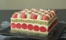 本着“简单实在”的原则，我们为您献上最温馨、最贴心的生日祝福！