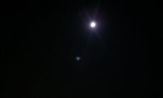 探讨人们心中关于星星的座右铭:在无垠宇宙中,我们的思维被点亮;从古至今,星星一直是引领着我们的灵感和希望的指南针