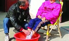 感性分享：如何用温暖亲情句子表达自己的心情和情感