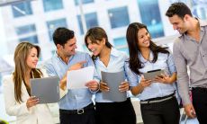 构建一支无所不能的霸气团队:铿锵口号8字押韵!