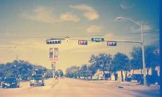 一连串深刻而无可挽回的语句，表达出对她极度失望和彻底绝望的情绪