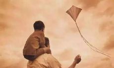 一些描写父亲的生动、感人的句子，尽情感受父爱的伟大和深远！