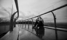 用唯美的语言描绘沉痛哀伤的心情：美丽动人的伤心句子