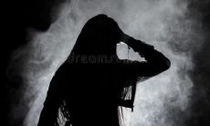 让你感到烦恼和不适的类似又让你头疼的句子