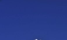 周末房地产问候短信邀请:精心准备的信息,营销策略荟萃的宣传方式,让您轻松了解最新楼市动态!